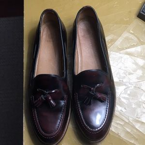 Ladies tassel loafers all leather